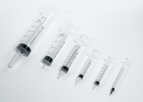 Sterile disposable syringe